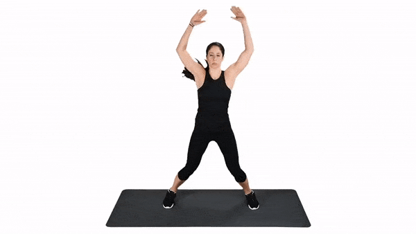 упражнение - Подскоци с вдигане на ръцете